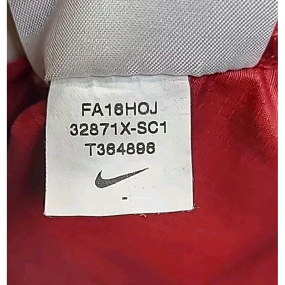 Nike storm fit